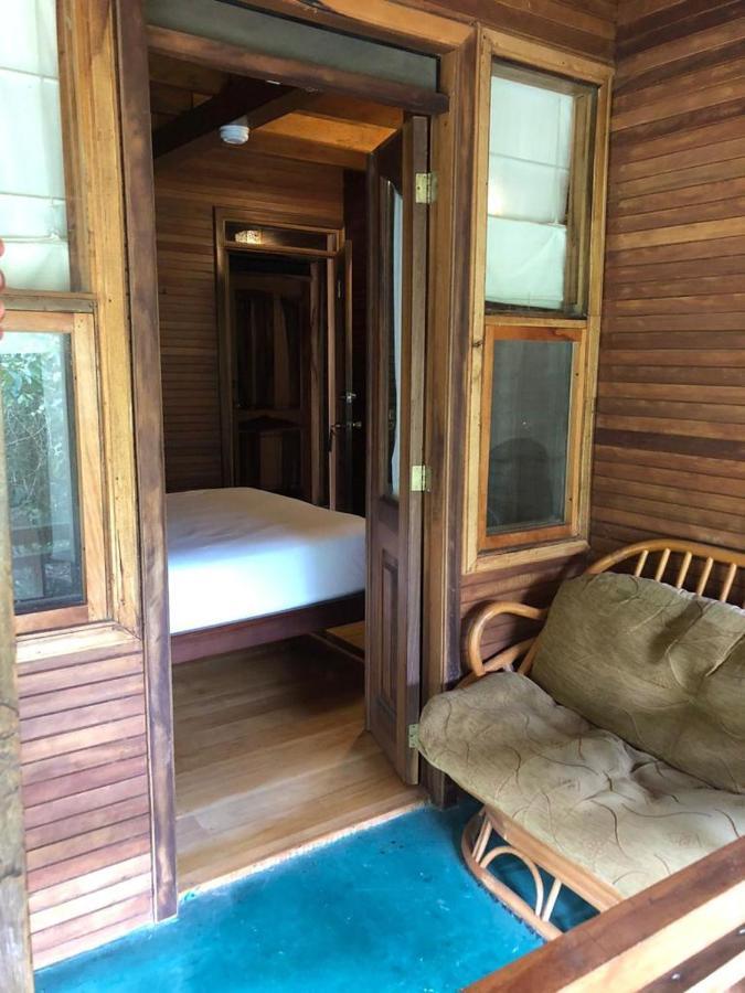 Hostal Zafiro Миндо Экстерьер фото